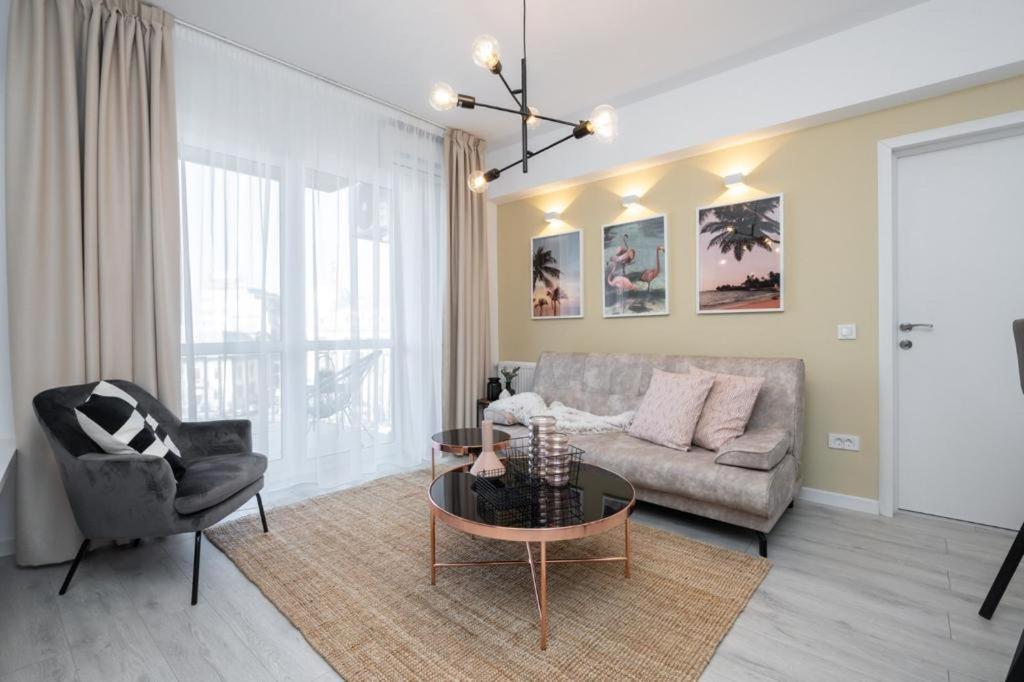 Piata Romana, Two Bedrooms Apartment Bukareszt Zewnętrze zdjęcie