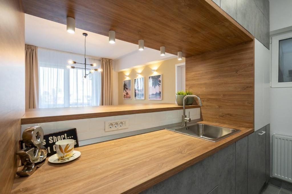 Piata Romana, Two Bedrooms Apartment Bukareszt Zewnętrze zdjęcie