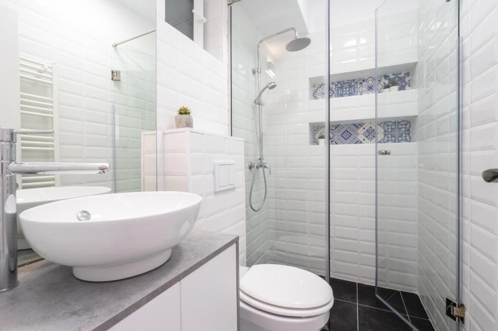 Piata Romana, Two Bedrooms Apartment Bukareszt Zewnętrze zdjęcie