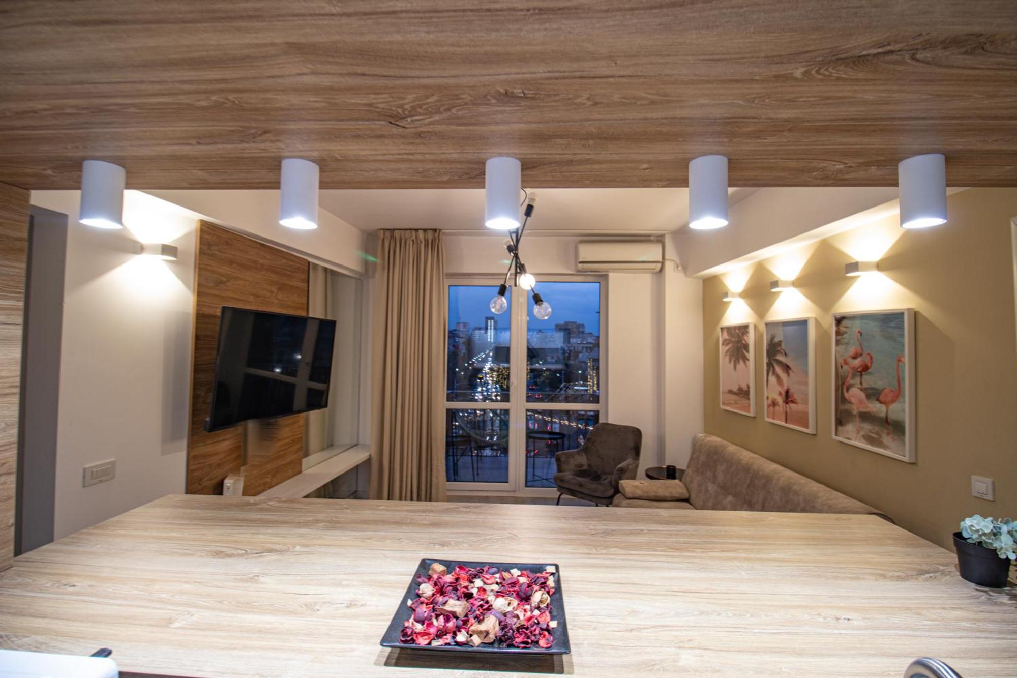 Piata Romana, Two Bedrooms Apartment Bukareszt Zewnętrze zdjęcie